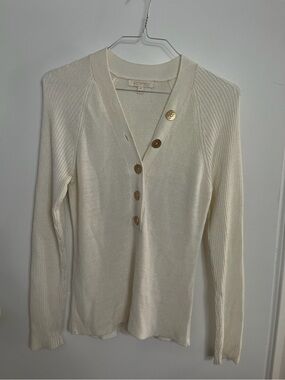 Etcetera Ivory V-Neck Button-Front Ribbed Sweater